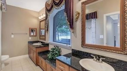 Sugar Land null-story, 2-bed 2299 Lone Star Drive 147-idx