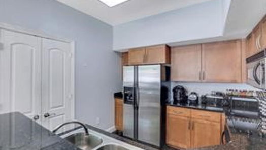 Sugar Land null-story, 2-bed 2299 Lone Star Drive 147-idx