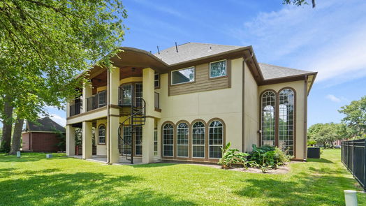 Sugar Land 2-story, 4-bed 7614 Greatwood Lake Drive-idx