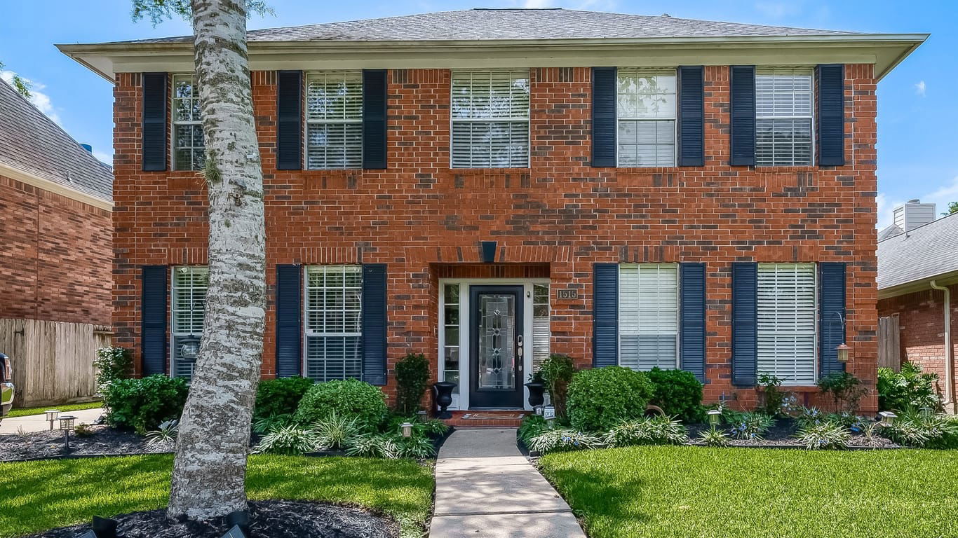 Sugar Land 2-story, 4-bed 1515 Briar Cottage Court-idx