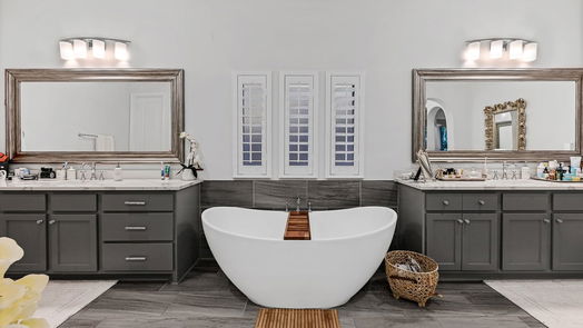 Sugar Land 2-story, 5-bed 5515 Flyers Cove Lane-idx