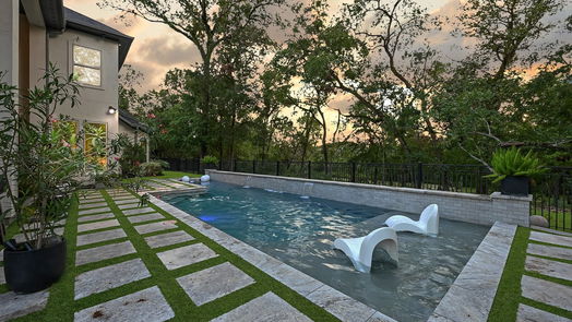 Sugar Land 2-story, 5-bed 5515 Flyers Cove Lane-idx