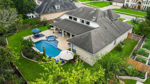 Sugar Land null-story, 3-bed 1818 Oak Shade Drive-idx