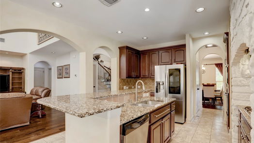 Sugar Land 2-story, 4-bed 5718 BAHAMA COVE COURT-idx