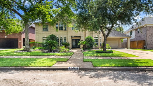 Sugar Land 2-story, 5-bed 7610 Guinevere Drive-idx