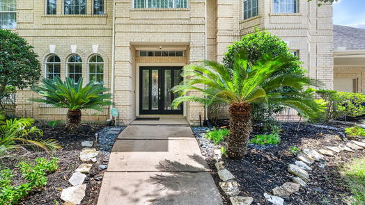 Sugar Land 2-story, 5-bed 7610 Guinevere Drive-idx