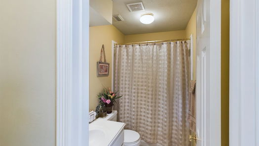 Sugar Land 2-story, 5-bed 2010 Birnam Glen Drive-idx