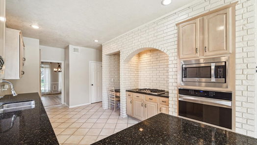 Sugar Land 2-story, 5-bed 5615 DAIRYBROOK COVE-idx