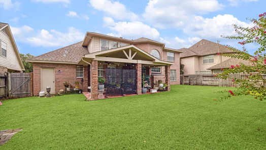 Sugar Land 2-story, 6-bed 2006 Birnam Glen Drive-idx