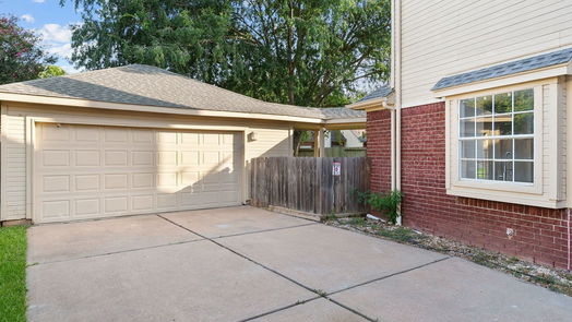 Sugar Land 2-story, 5-bed 303 Sanders Ridge Court-idx