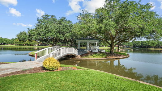 Sugar Land 2-story, 5-bed 303 Sanders Ridge Court-idx