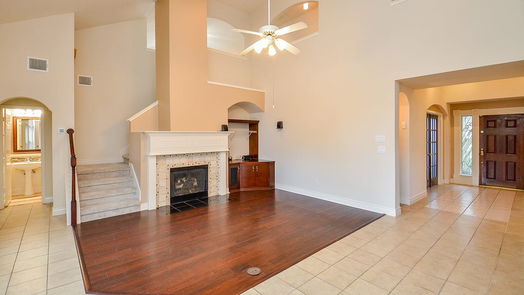 Sugar Land 2-story, 4-bed 615 Annies Way Way-idx