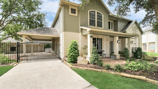 Sugar Land 2-story, 5-bed 6011 E Brook Court-idx