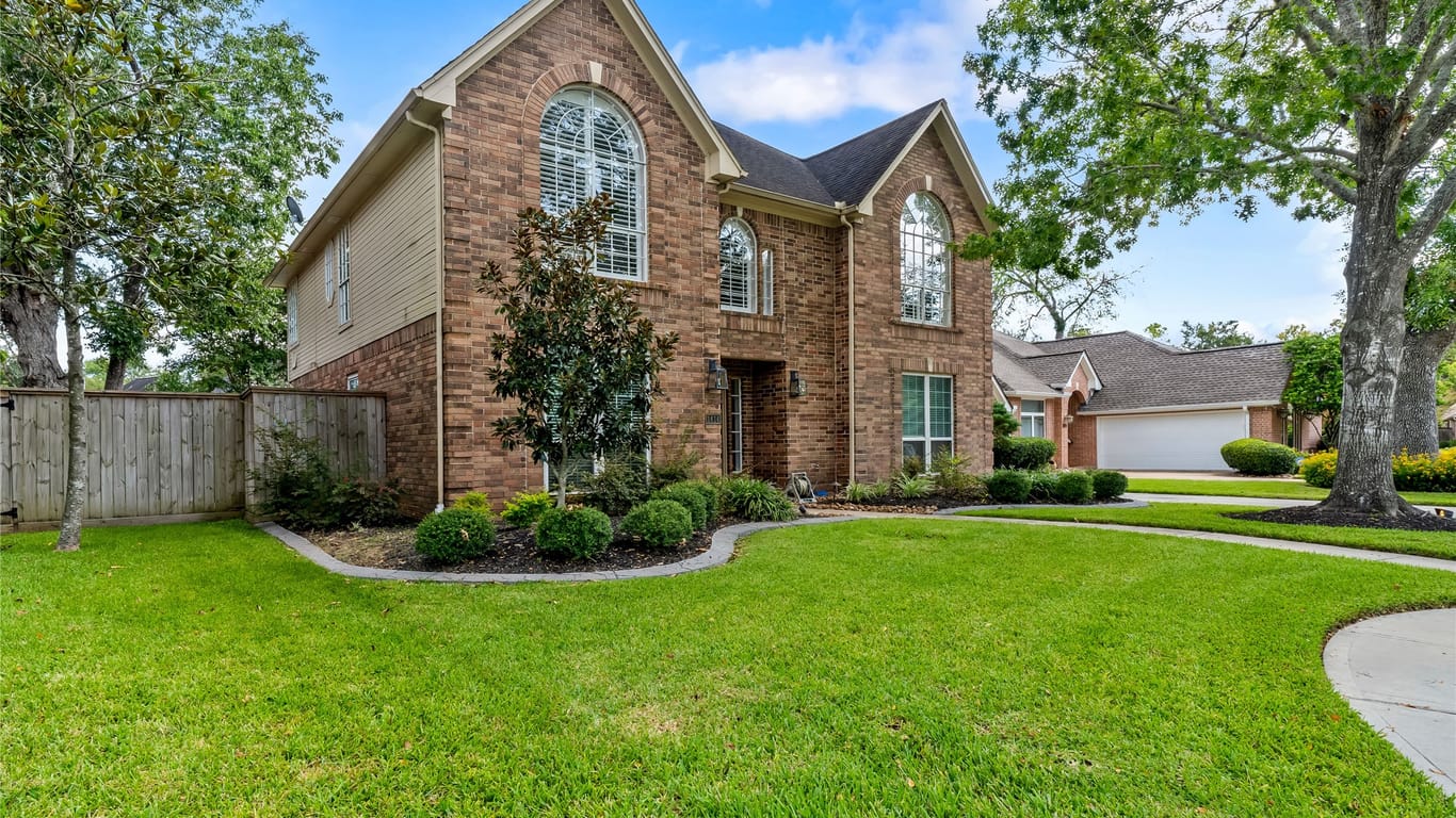 Sugar Land 2-story, 4-bed 1414 Alderwood Drive-idx