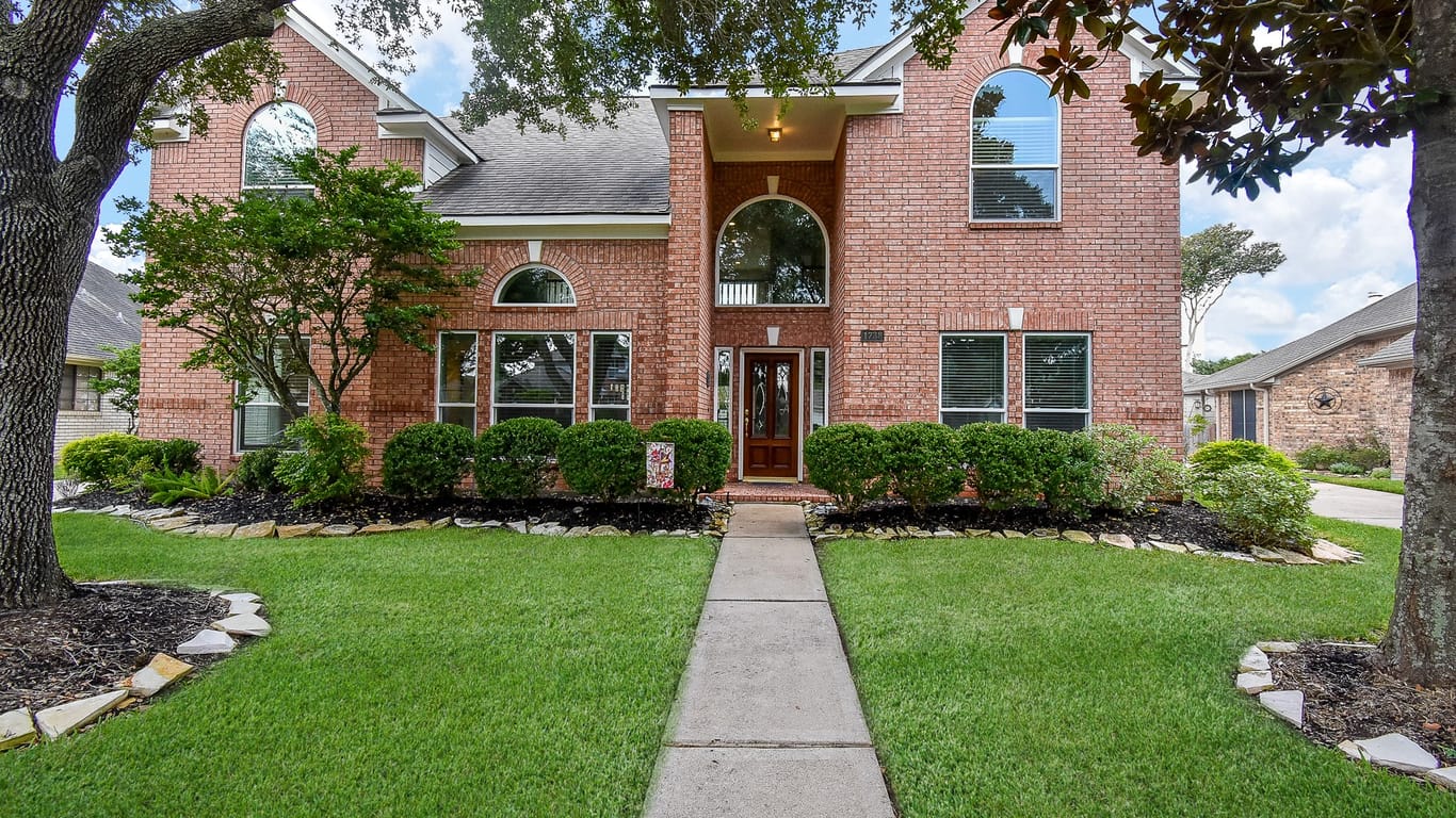 Sugar Land 2-story, 6-bed 1738 Berkoff Drive-idx