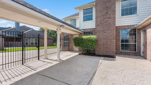 Sugar Land 2-story, 4-bed 911 Emerald Glen Court-idx