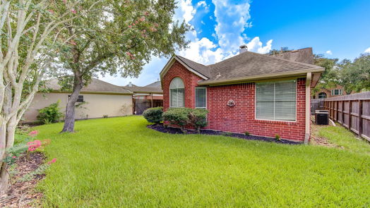 Sugar Land 1-story, 3-bed 1819 Misty Oaks Lane-idx