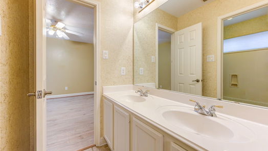 Sugar Land 1-story, 3-bed 1819 Misty Oaks Lane-idx