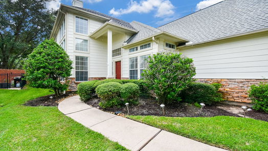 Sugar Land 2-story, 3-bed 7218 Welshwood Lane-idx