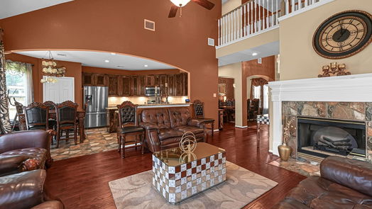 Sugar Land 2-story, 4-bed 5542 Morgan Park Lane-idx