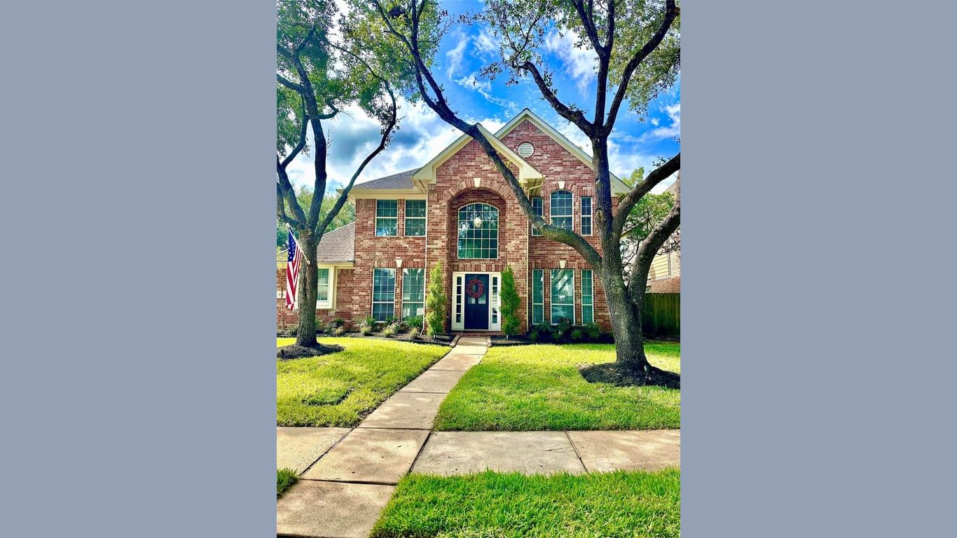 Sugar Land 2-story, 4-bed 6314 MORGANS CHASE Lane-idx