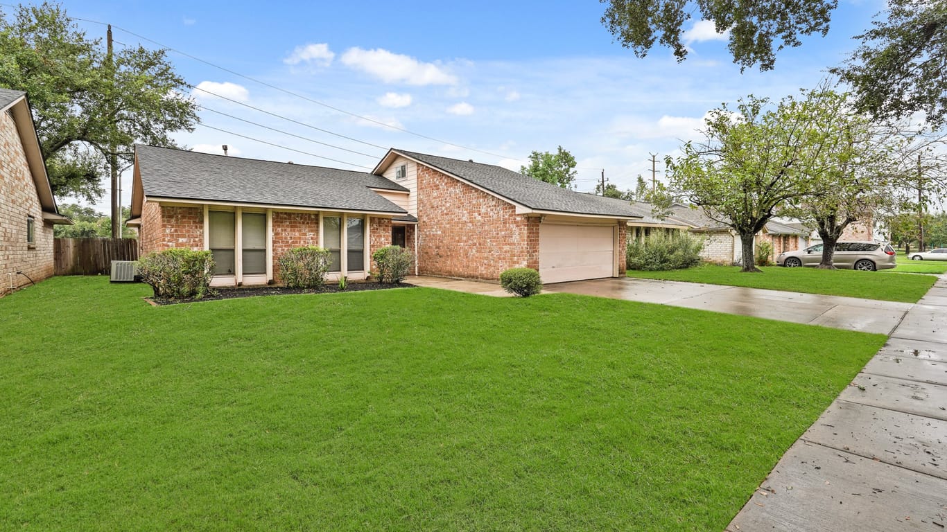 Sugar Land null-story, 4-bed 2734 Mesquite Drive-idx