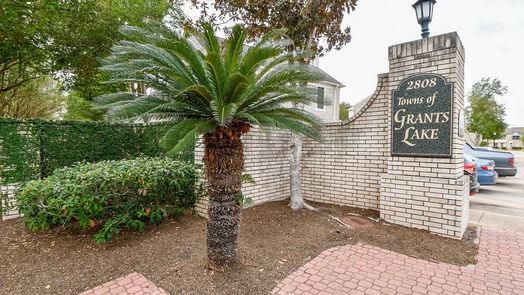 Sugar Land 2-story, 2-bed 2808 Grants Lake Boulevard 103-idx