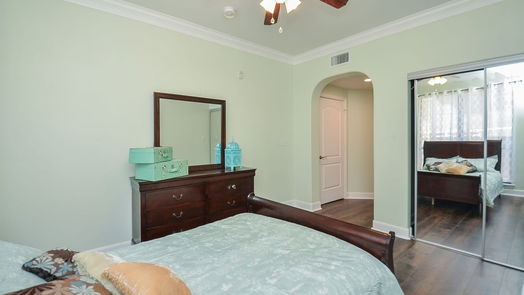 Sugar Land null-story, 2-bed 2299 Lone Star Drive 233-idx