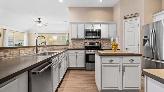 Sugar Land null-story, 3-bed 8003 Hidden Terrace Drive-idx