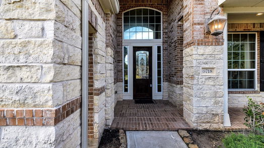 Sugar Land 2-story, 4-bed 6718 Miller Shadow Lane-idx