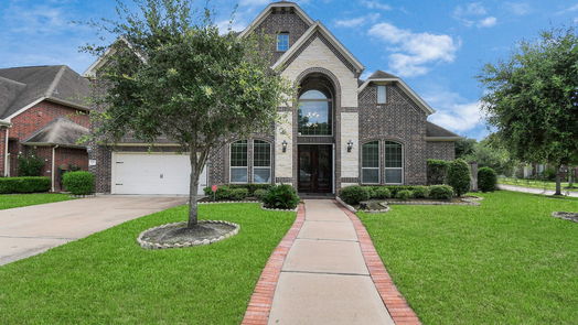 Sugar Land 2-story, 5-bed 4010 Turtle Trails Lane-idx