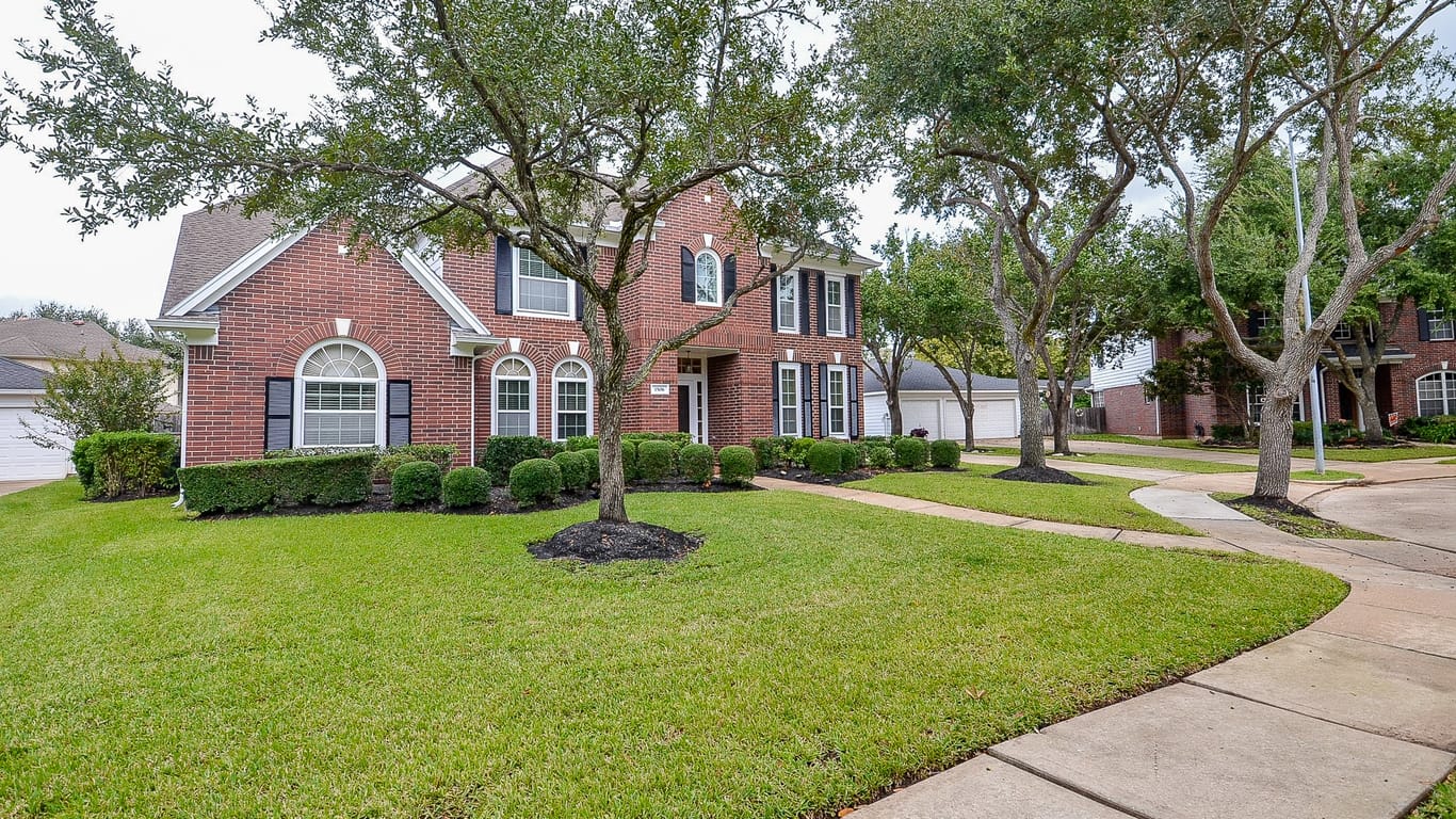 Sugar Land 2-story, 4-bed 1506 Meadowfair Court-idx