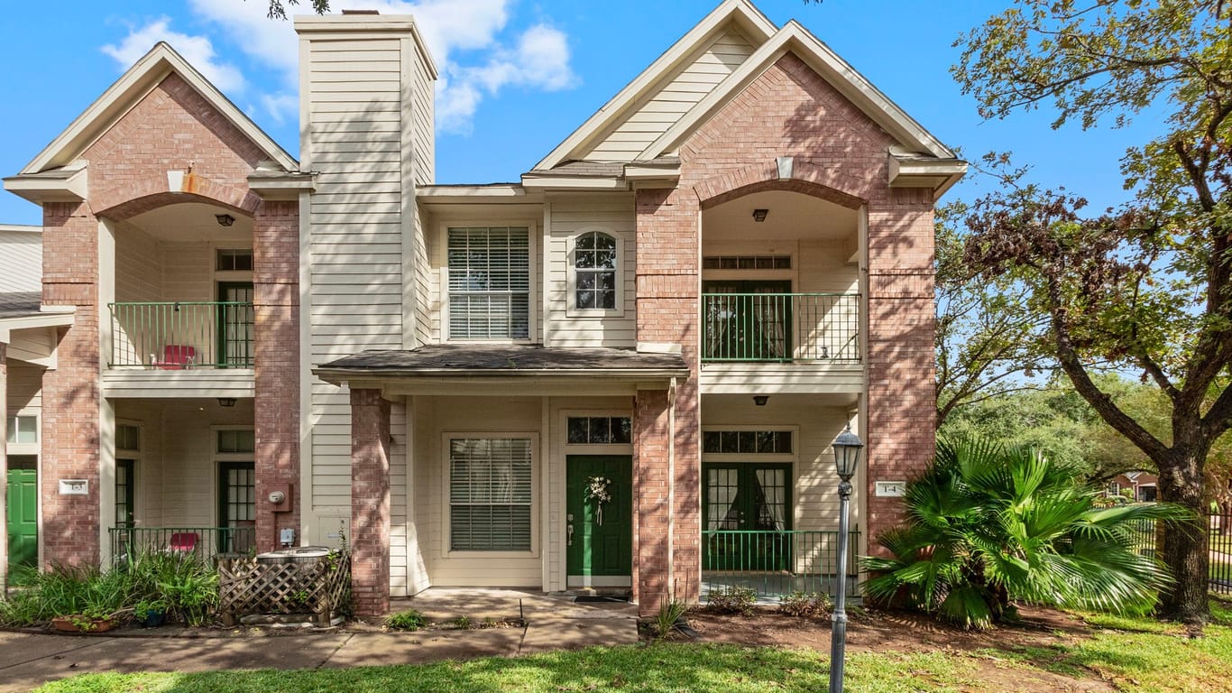 Sugar Land 2-story, 3-bed 2710 Grants Lake Boulevard T4-idx