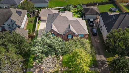 Sugar Land 2-story, 4-bed 6227 Garden Lakes Lane-idx