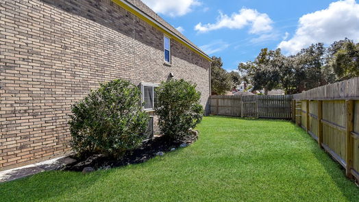 Sugar Land 2-story, 5-bed 54 Greenlaw Street-idx