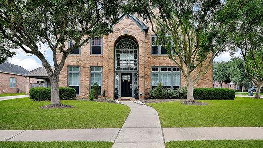 Sugar Land 2-story, 5-bed 8723 Westbrook Forest Drive-idx