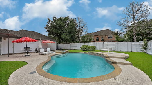 Sugar Land 2-story, 5-bed 8723 Westbrook Forest Drive-idx