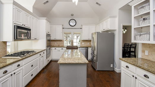 Sugar Land 2-story, 4-bed 3903 Woodglen Court-idx