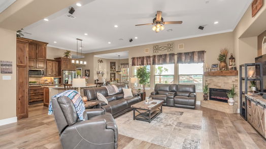 Waller null-story, 4-bed 15133 Mathis Road-idx