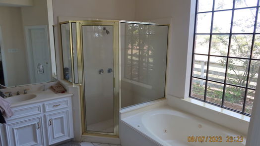 Wallis 2-story, null-bed 2287 Johnston Road-idx