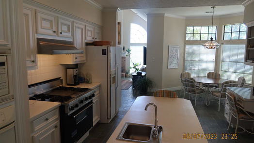 Wallis 2-story, null-bed 2287 Johnston Road-idx