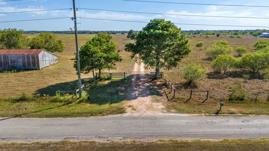 Wallis 2-story, null-bed 2287 Johnston Road-idx