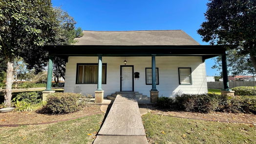 Wharton 1-story, 3-bed 416 W Burleson Street-idx