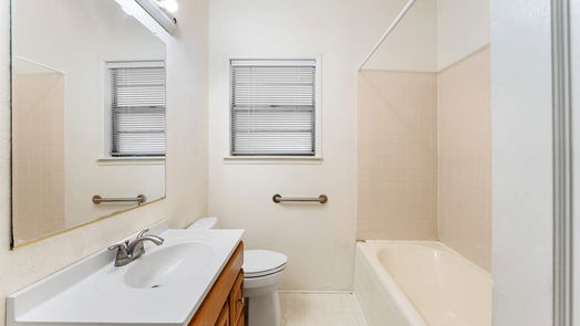 Wharton 1-story, 3-bed 509 E Alabama Street-idx