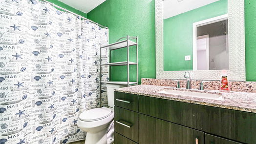 Houston 1-story, 2-bed 15838 Gatebriar Drive-idx