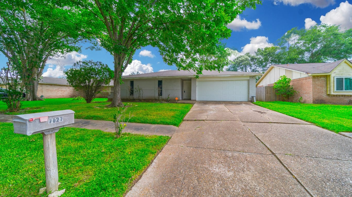 Houston 1-story, 3-bed 7027 Rockergate Drive-idx