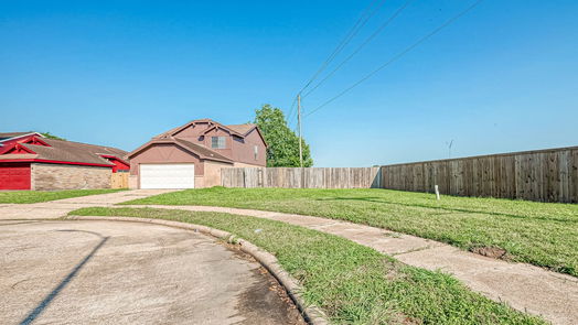 Houston 2-story, 3-bed 15310 Appleridge Drive-idx