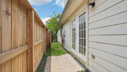 Houston 1-story, 3-bed 15102 Briarcraft Drive-idx