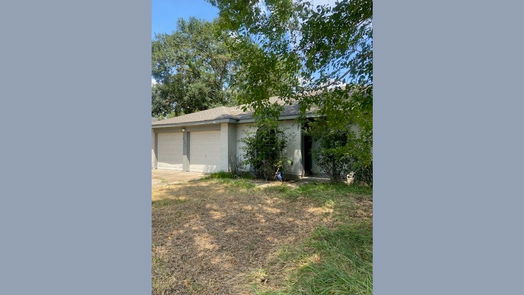 Houston 1-story, 3-bed 6706 Castleview Lane-idx