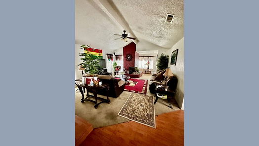 Houston 1-story, 3-bed 17022 Quail Park Drive-idx